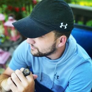 Meet your Posher, Shea